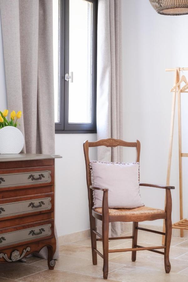 Saint-Hilaire-dʼOzilhan L'Ostal - Bed & Breakfast - Chambres Et Suites De 25 A 40M2 - Spa מראה חיצוני תמונה
